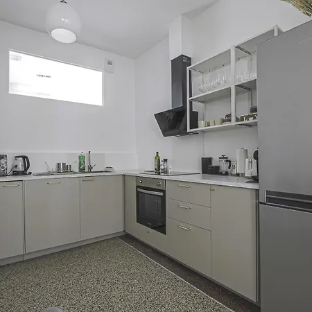 Apartment F4 - Palais De Justice - Proche Gare *